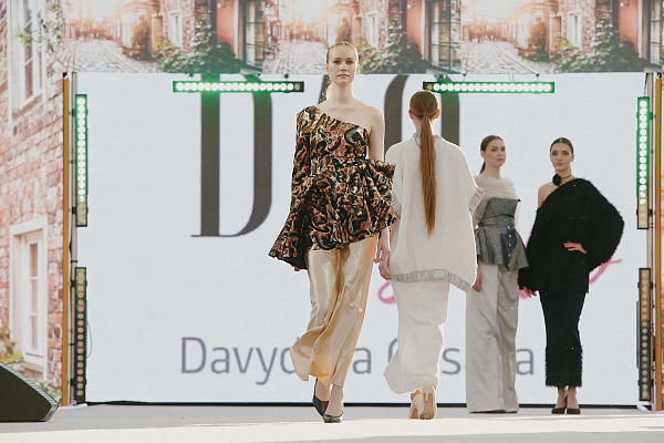 2024-06-01_19-48-16_ParisLFW.JPG